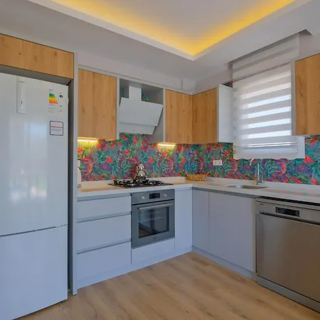 Апартаменты Pineapart-1 With Pool And Big Garden *