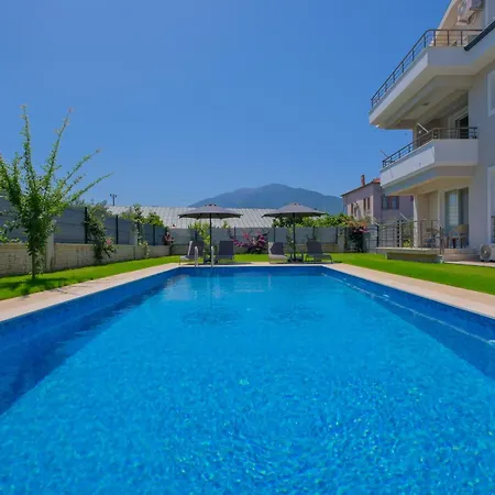 Апартаменты Pineapart-1 With Pool And Big Garden Фетхие